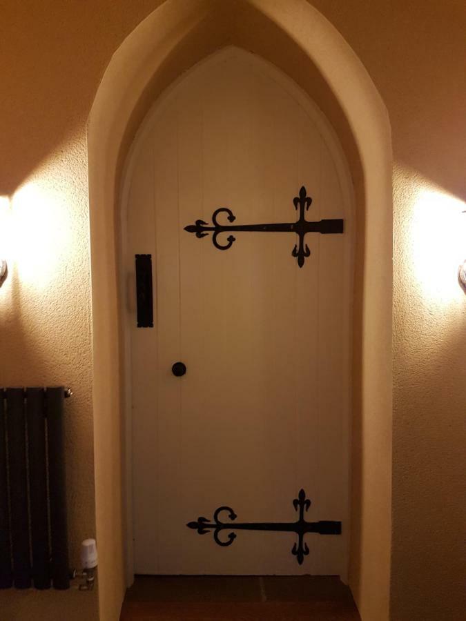 Renovated Church Close To The Beach Llanelli Pokoj fotografie